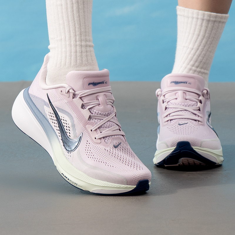 Nike Women's Shoes Original Li - Lightweight Road Running Shoes recension och pris