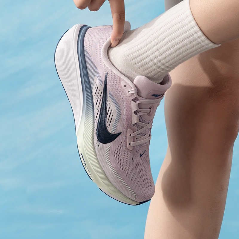 Nike Women's Shoes Original Li - Lightweight Road Running Shoes recension och pris