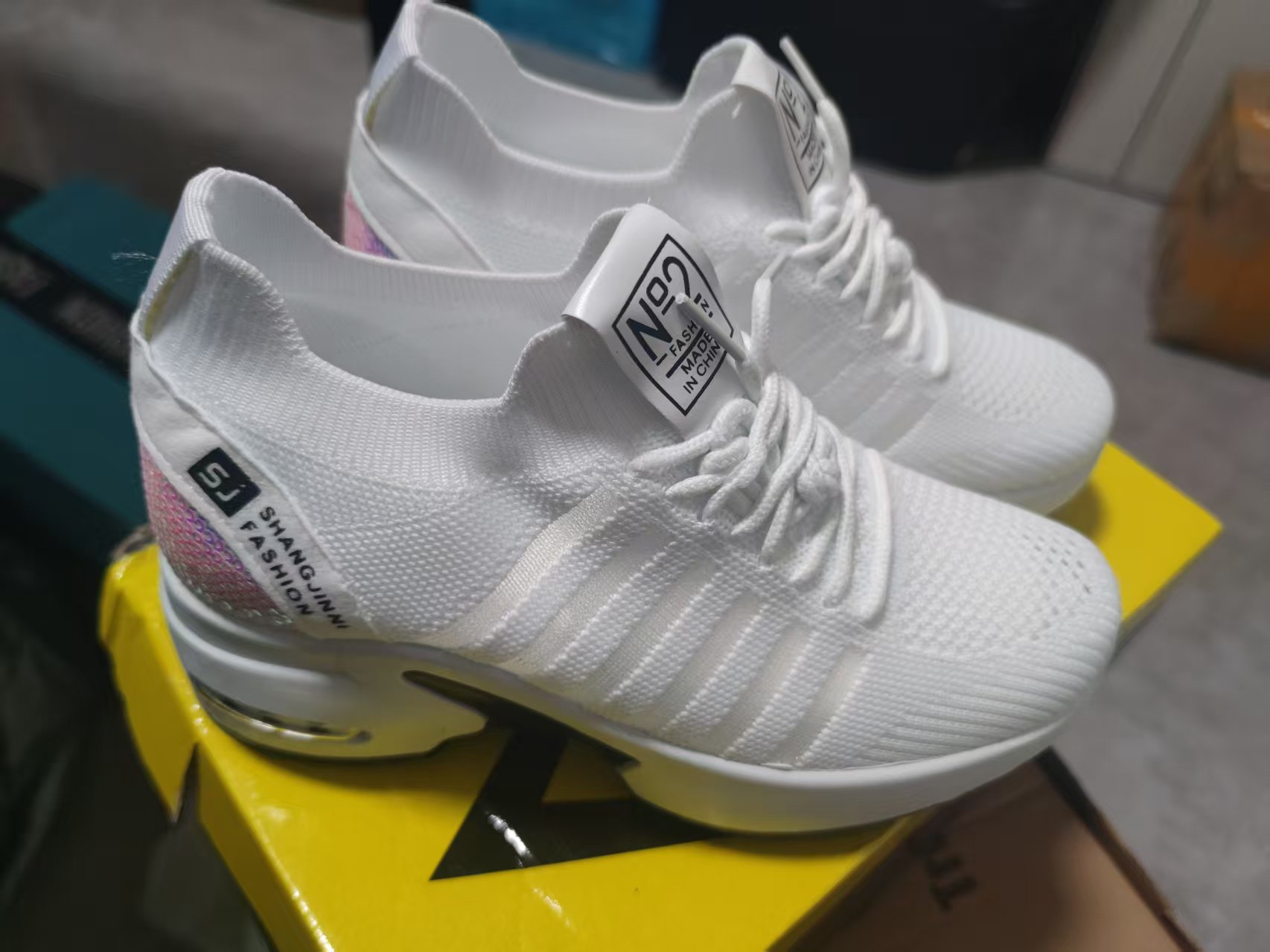2025 Spring Sequined Casual Sh - Knit Fabric Lace Up Sneakers recension och pris